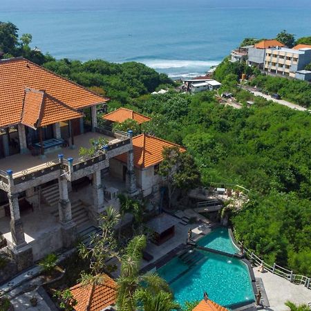 The Uluwatu Estate Hotel Pecatu Екстериор снимка
