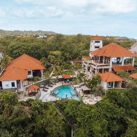 The Uluwatu Estate Hotel Pecatu Екстериор снимка