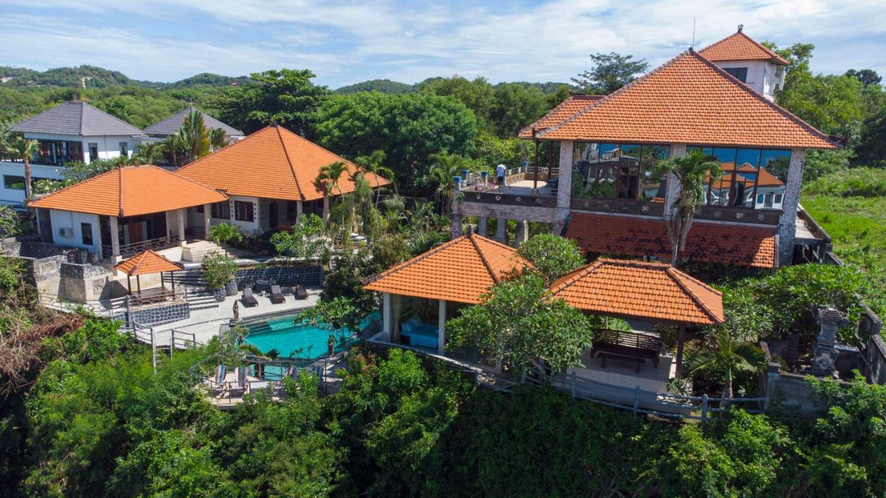 The Uluwatu Estate Hotel Pecatu Екстериор снимка