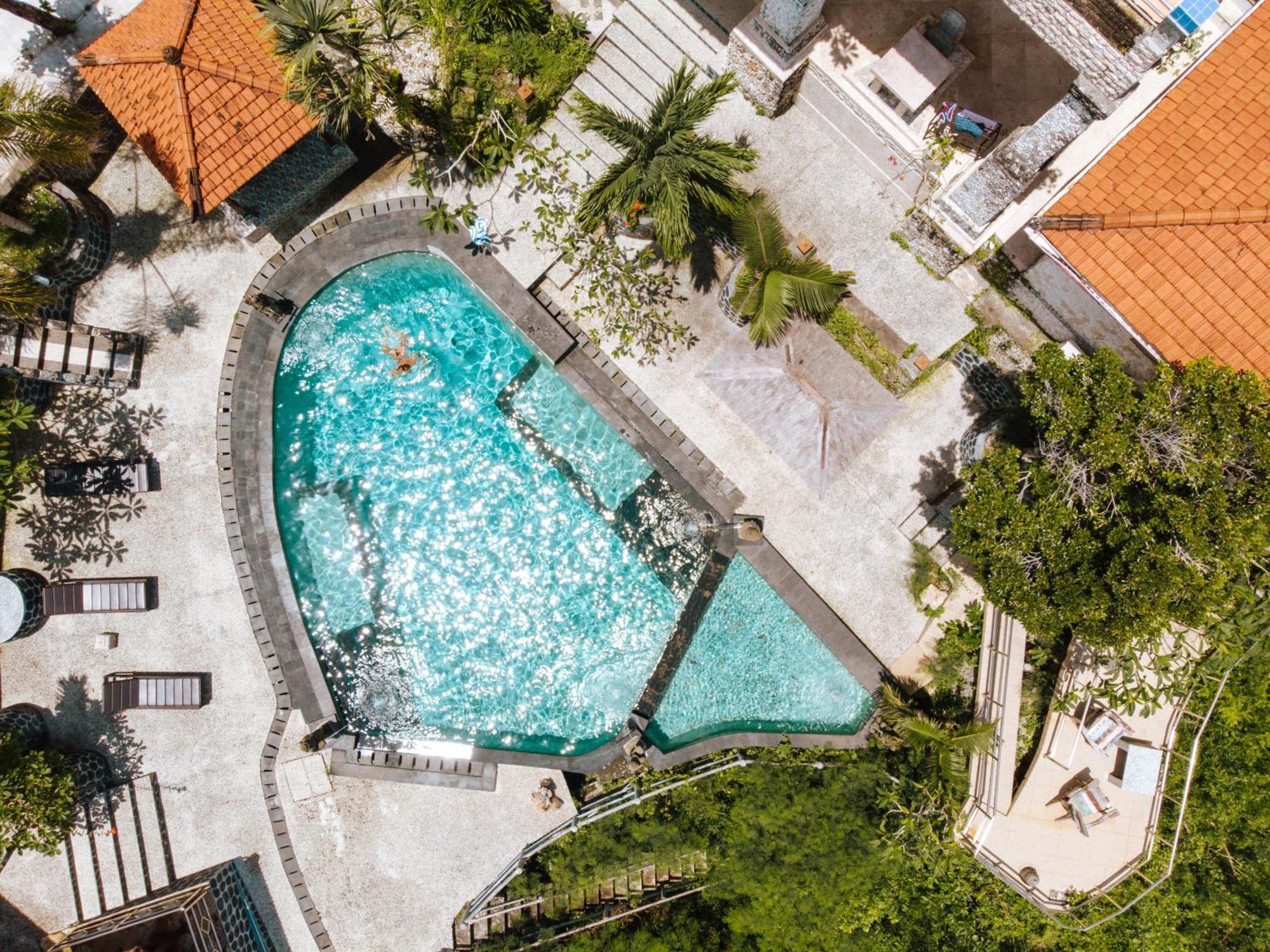 The Uluwatu Estate Hotel Pecatu Екстериор снимка