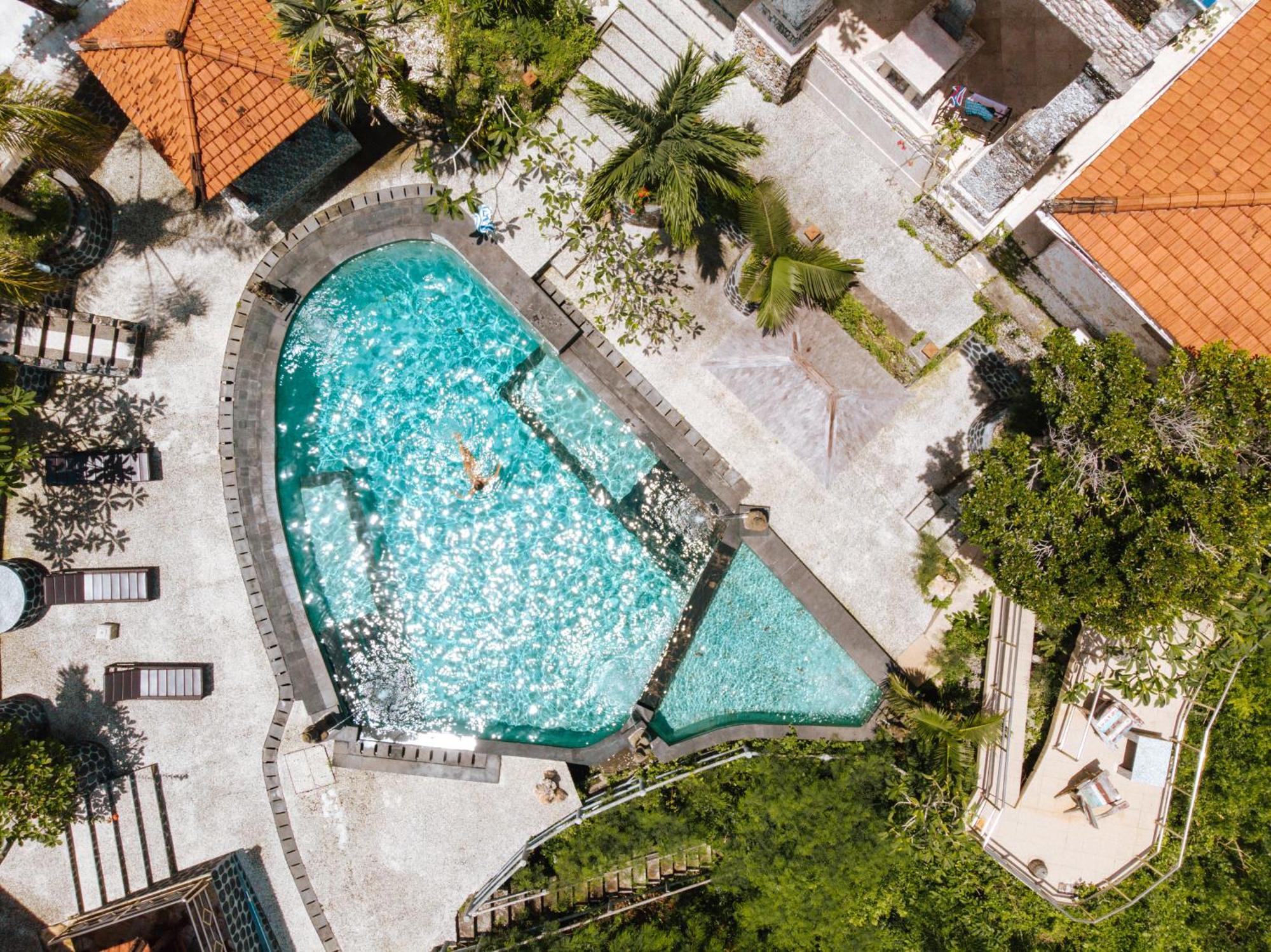 The Uluwatu Estate Hotel Pecatu Екстериор снимка